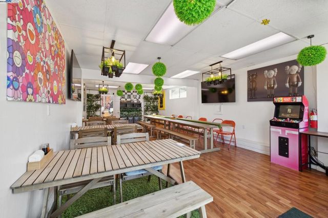 1707 Lincoln Ave, Alameda, CA 94501