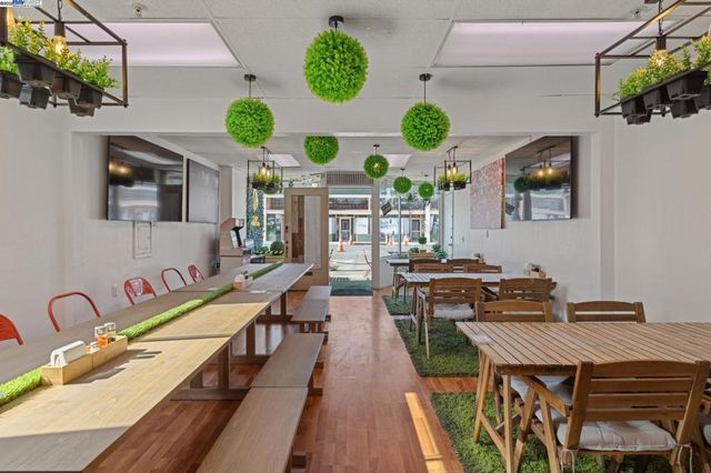 1707 Lincoln Ave, Alameda, CA 94501