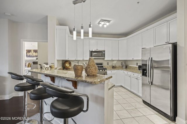 224 Mill Pond Way 36, Eatontown, NJ 07724