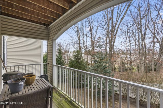 224 Mill Pond Way 36, Eatontown, NJ 07724