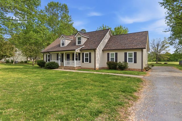 1606 Windy Meadow Dr, Christiana, TN 37037