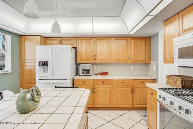 610 Paula Avenue, Merritt Island, FL 32953