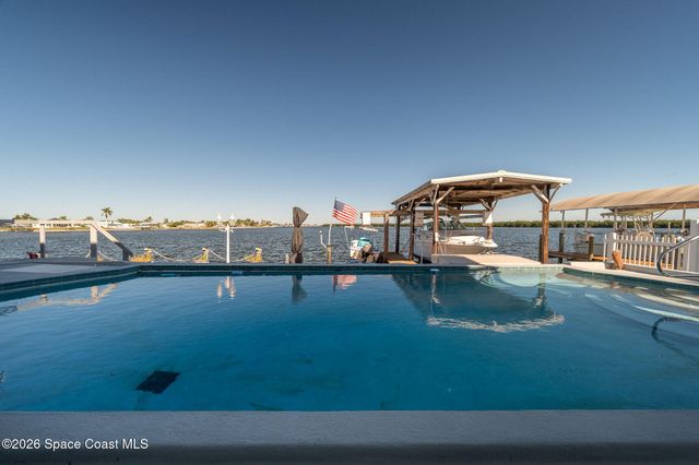 610 Paula Avenue, Merritt Island, FL 32953