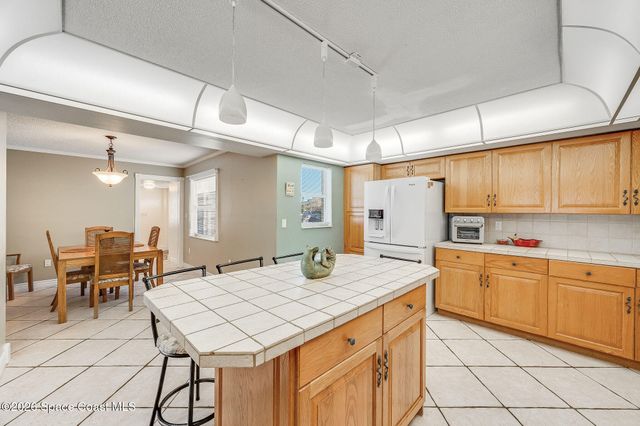 610 Paula Avenue, Merritt Island, FL 32953