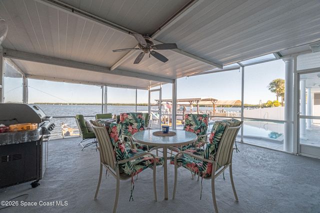 610 Paula Avenue, Merritt Island, FL 32953