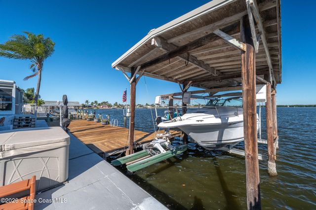 610 Paula Avenue, Merritt Island, FL 32953