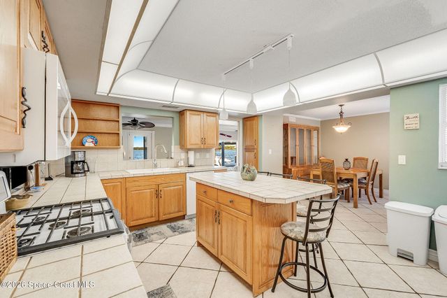 610 Paula Avenue, Merritt Island, FL 32953