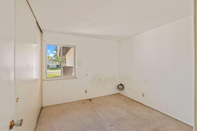 6928 Forman Way, Sacramento, CA 95828