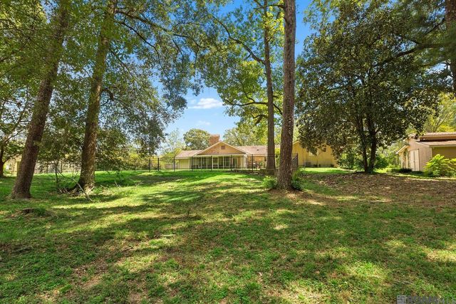 15503 Chaumont Ave, Greenwell Springs, LA 70739