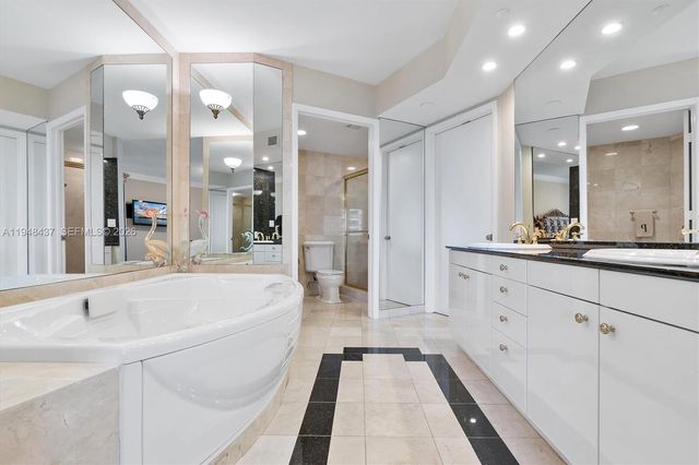 19333 Collins Ave 703, Sunny Isles Beach, FL 33160