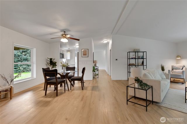 5528 SW Paradise Lane, Port Orchard, WA 98367