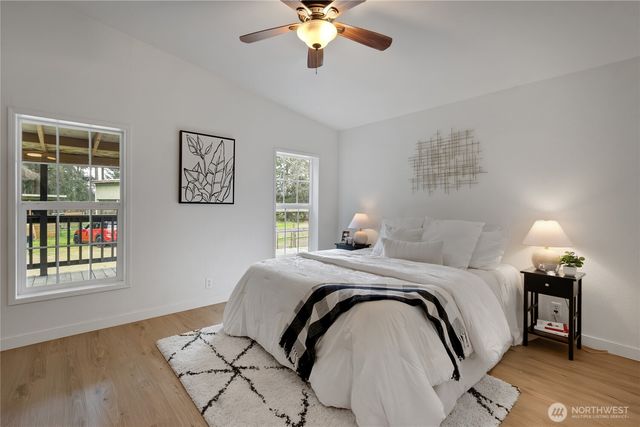 5528 SW Paradise Lane, Port Orchard, WA 98367