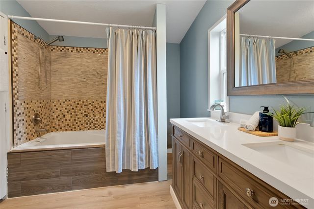 5528 SW Paradise Lane, Port Orchard, WA 98367