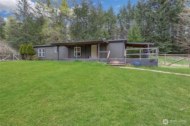 5528 SW Paradise Lane, Port Orchard, WA 98367