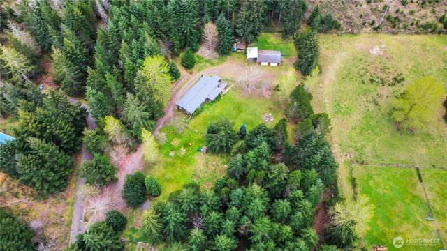 5528 SW Paradise Lane, Port Orchard, WA 98367