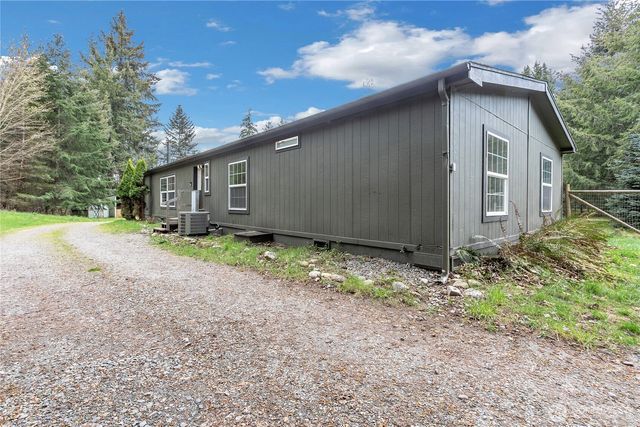 5528 SW Paradise Lane, Port Orchard, WA 98367