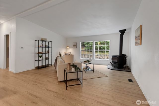 5528 SW Paradise Lane, Port Orchard, WA 98367