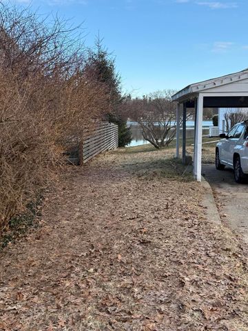 8324 Je Ne Be Drive NE, Rockford, MI 49341