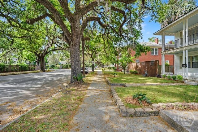 3211 Bull Street, Savannah, GA 31405