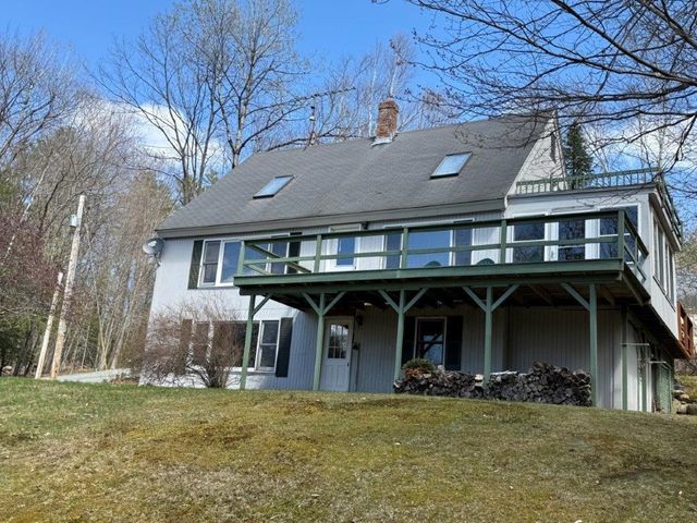 33 Kolbe Lane, Enfield, NH 03748