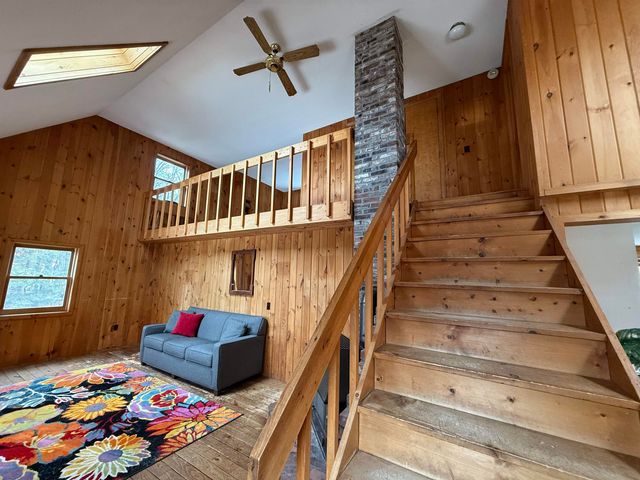 33 Kolbe Lane, Enfield, NH 03748