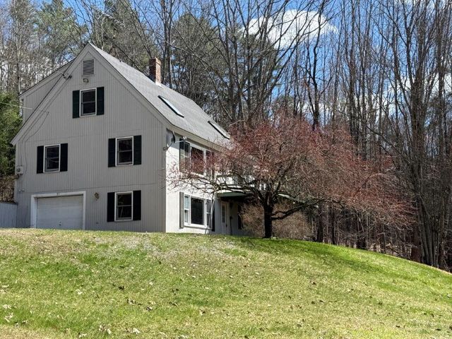 33 Kolbe Lane, Enfield, NH 03748