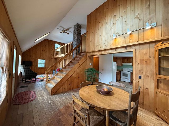 33 Kolbe Lane, Enfield, NH 03748