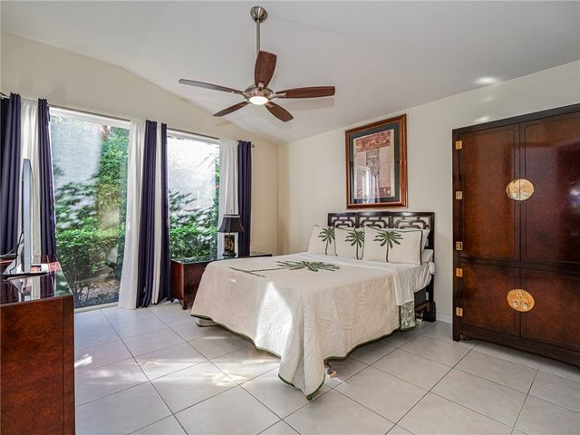 978 Island Club Square, Vero Beach, FL 32963