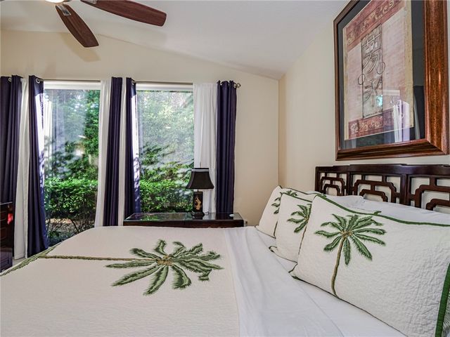 978 Island Club Square, Vero Beach, FL 32963
