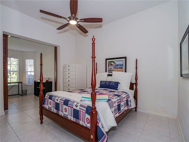 978 Island Club Square, Vero Beach, FL 32963