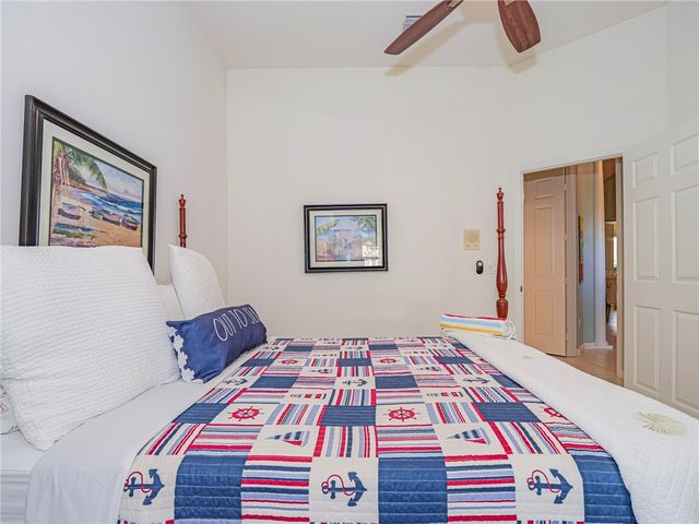 978 Island Club Square, Vero Beach, FL 32963