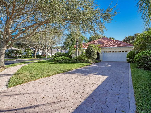 978 Island Club Square, Vero Beach, FL 32963
