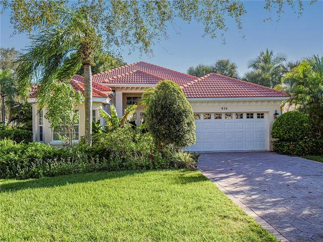 978 Island Club Square, Vero Beach, FL 32963