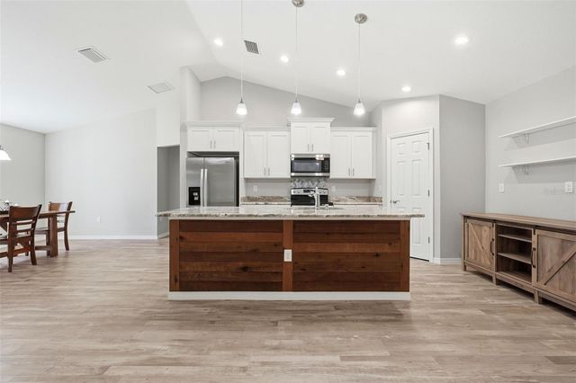 10286 N GARDNER WAY, Citrus Springs, FL 34434