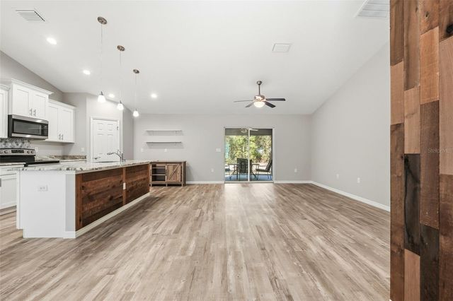 10286 N GARDNER WAY, Citrus Springs, FL 34434