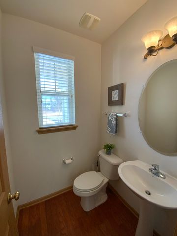 2840 Cattail Court F, Wauconda, IL 60084