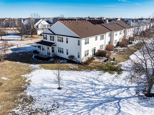 2840 Cattail Court F, Wauconda, IL 60084