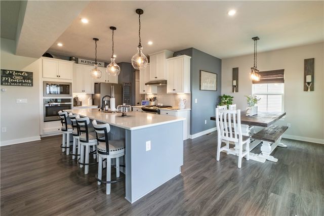 5807 Classicway Boulevard, Hamilton Twp, OH 45152