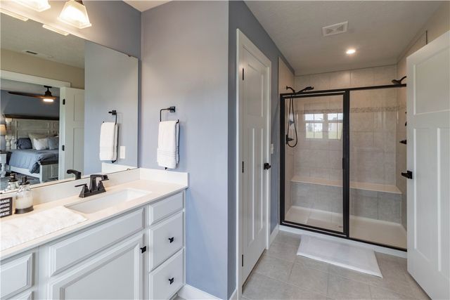 5807 Classicway Boulevard, Hamilton Twp, OH 45152