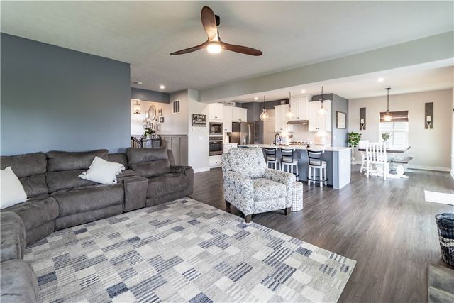 5807 Classicway Boulevard, Hamilton Twp, OH 45152