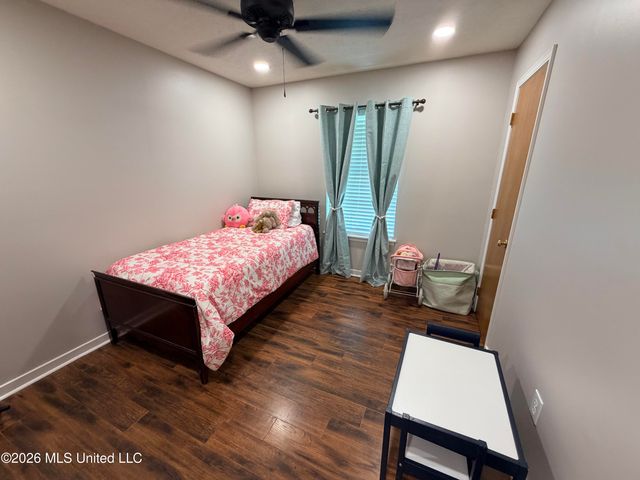 718 Clearmont Drive, Pearl, MS 39208