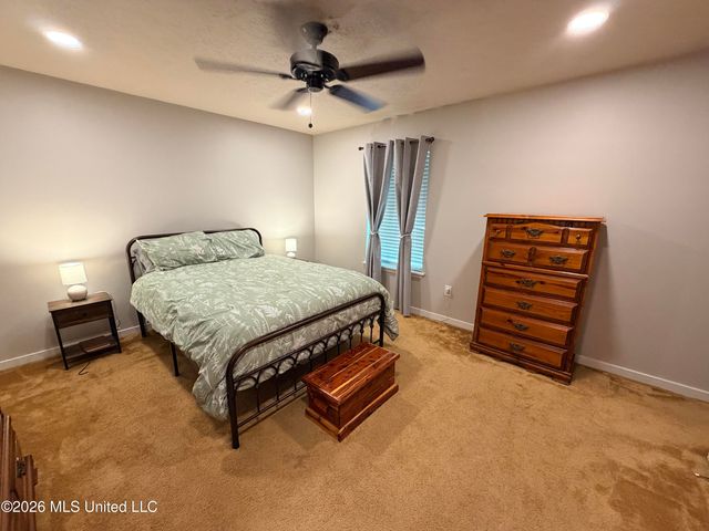 718 Clearmont Drive, Pearl, MS 39208