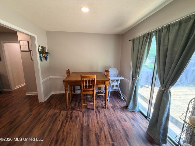 718 Clearmont Drive, Pearl, MS 39208