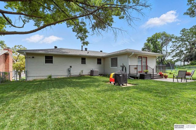 7304 N 39 Terrace, Omaha, NE 68112