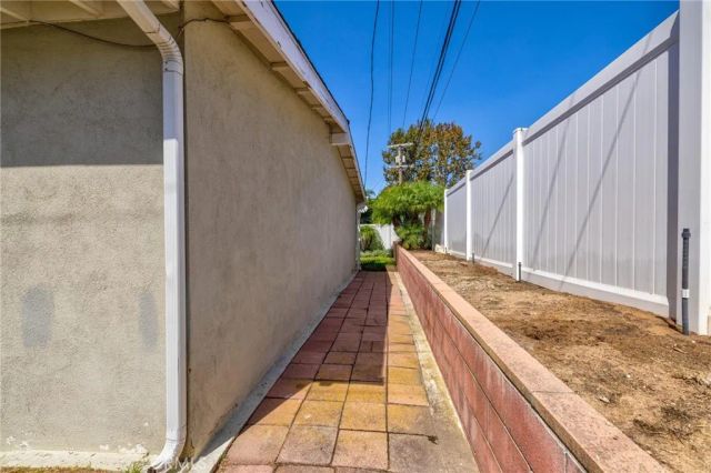 20816 Reynolds, Torrance, CA 90503