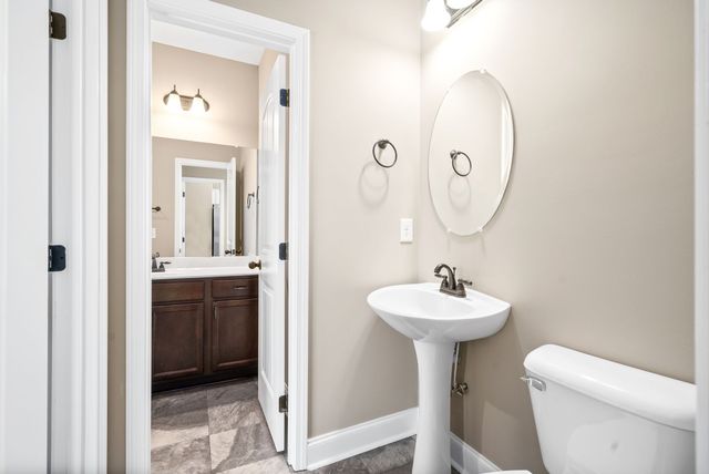 172 Dundee Dr, Clarksville, TN 37043