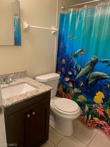 4232 Pine Drop LN, North Fort Myers, FL 33917