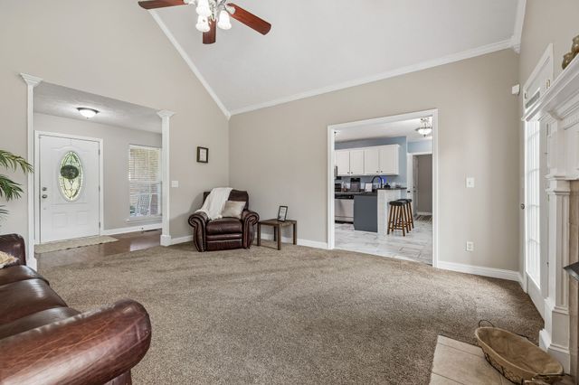 105 Barvas Ln, Lascassas, TN 37085