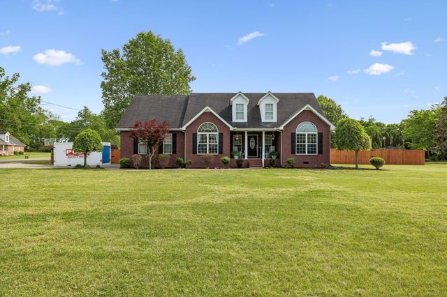 105 Barvas Ln, Lascassas, TN 37085
