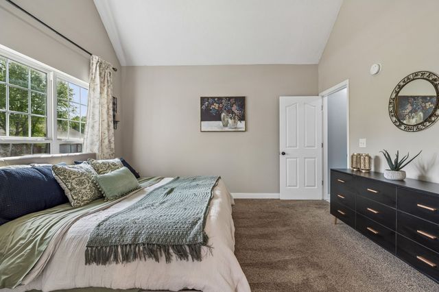 105 Barvas Ln, Lascassas, TN 37085